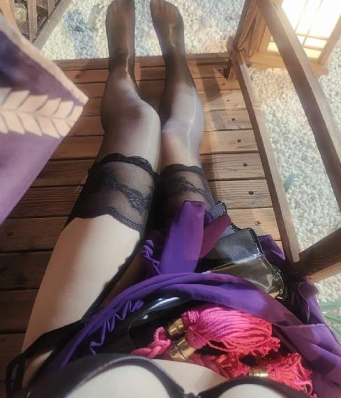 日韩男艺人相片_BD英语HD在线观看