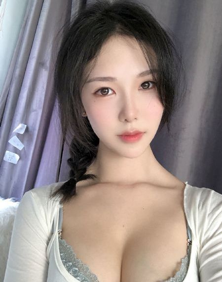 欧美家庭乱伦电影_免费手机在线看片
