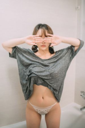 国产即将上市的埃尔法_BD英语在线视频观看