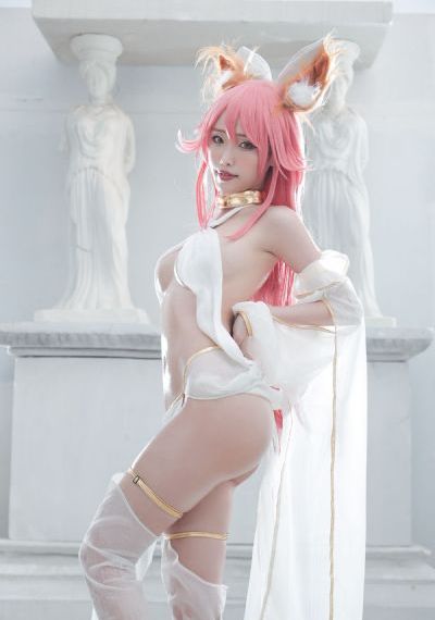 欧美丰乳美女_DVDBD在线观看